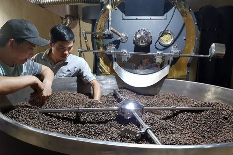 How To Become A Professional Coffee Roaster