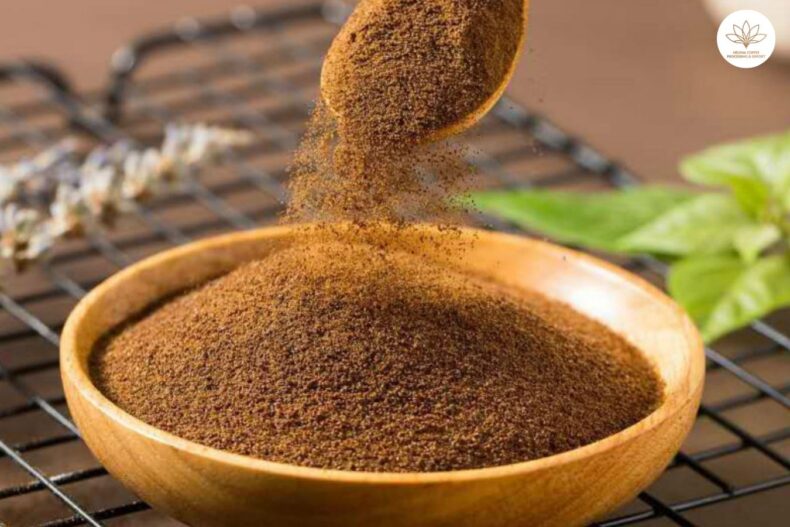 Robusta spray-dried instant coffee powder